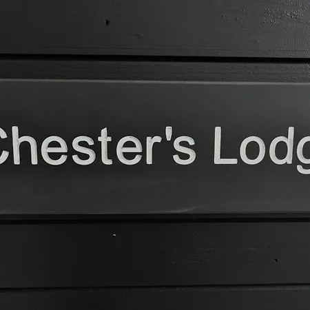 Chester's Lodge